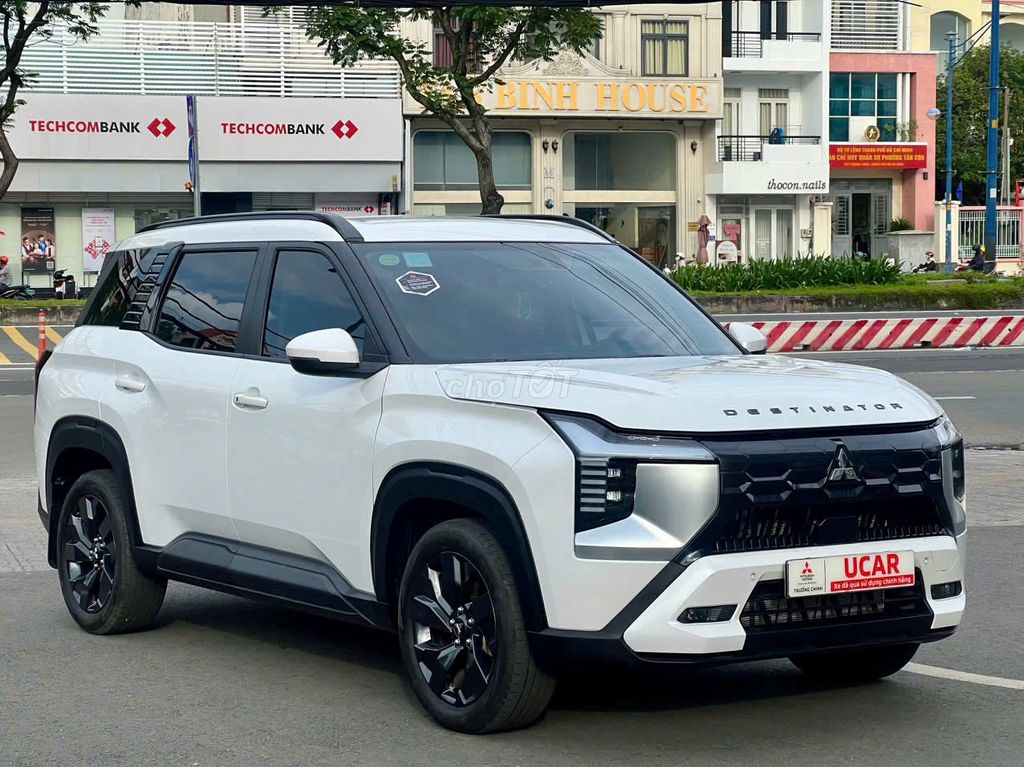 Mitsubishi Destinator Premium 2026 Белый 11 700 км