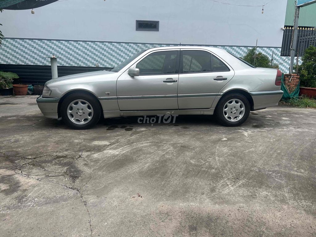 c200 số sàn. Mua bán Ô tô tại Huyện Củ Chi Tp Hồ Chí Minh được đăng bởi A Phong hình 8