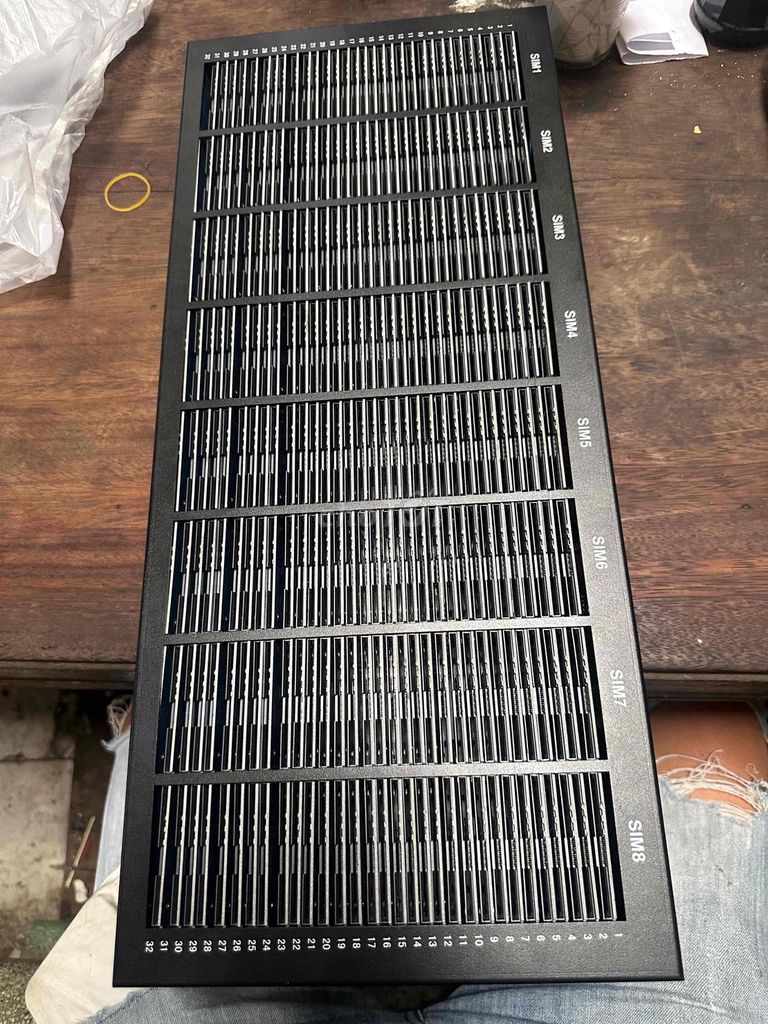 Box Simbank 256 sim Đen Khá mới. Mua bán Phụ kiện (Màn hình, Chuột...) tại Quận Phú Nhuận Tp Hồ Chí Minh được đăng bởi chuyên thanh lý đồ cũ nk 788 nguyen kiem hình 1