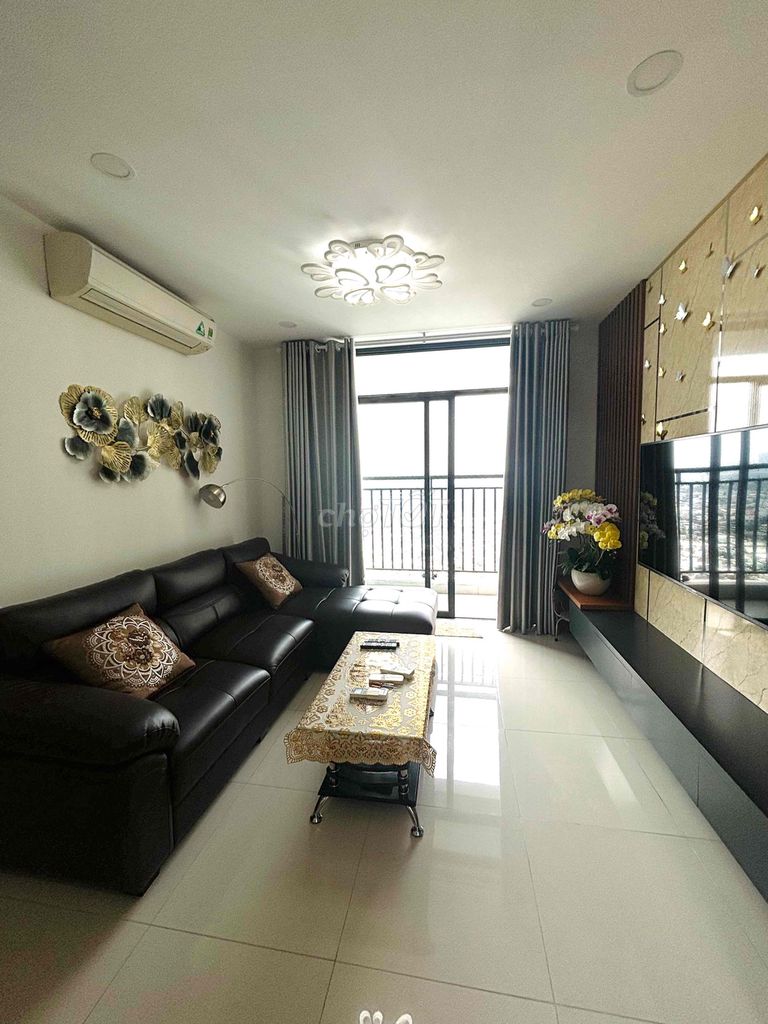 Квартира с 3 спальнями в Quận 8, Хошимин — $962/мес, фото 1