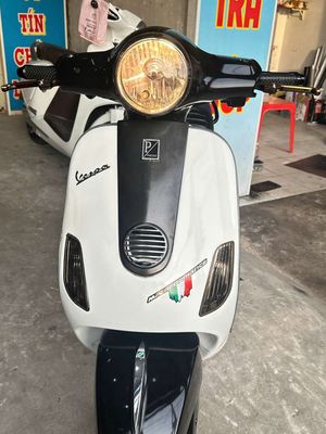 Piaggio Vespa LX 125 iE-300 2011 Trắng. Mua bán Xe máy tại Quận Ninh Kiều Cần Thơ được đăng bởi MINH THIỆN bán xe trả góp
