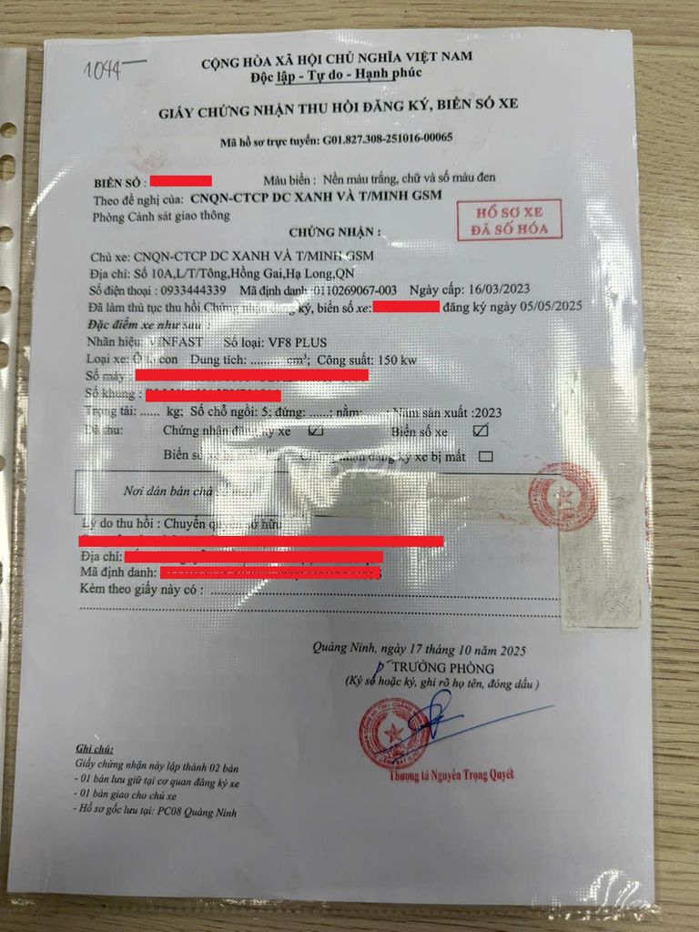 VinFast VF8 2023 Plus, Odo 2.5 vạn, Xe sẵn giấy tờ. Mua bán Ô tô tại Quận Long Biên Hà Nội được đăng bởi Đặng Tâm hình 7