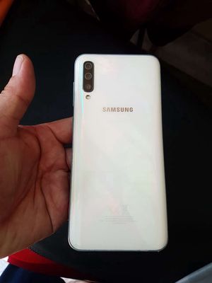 Samsung A50 Ram4/64gb Màn Amoled zin Full Đẹp 98%