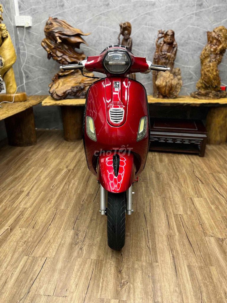 👉Vespa 50cc chính chủ 2022 biển SG máy zin êm. Mua bán Xe máy tại Quận 7 Tp Hồ Chí Minh được đăng bởi Xe Cũ Hiếu CT hình 3