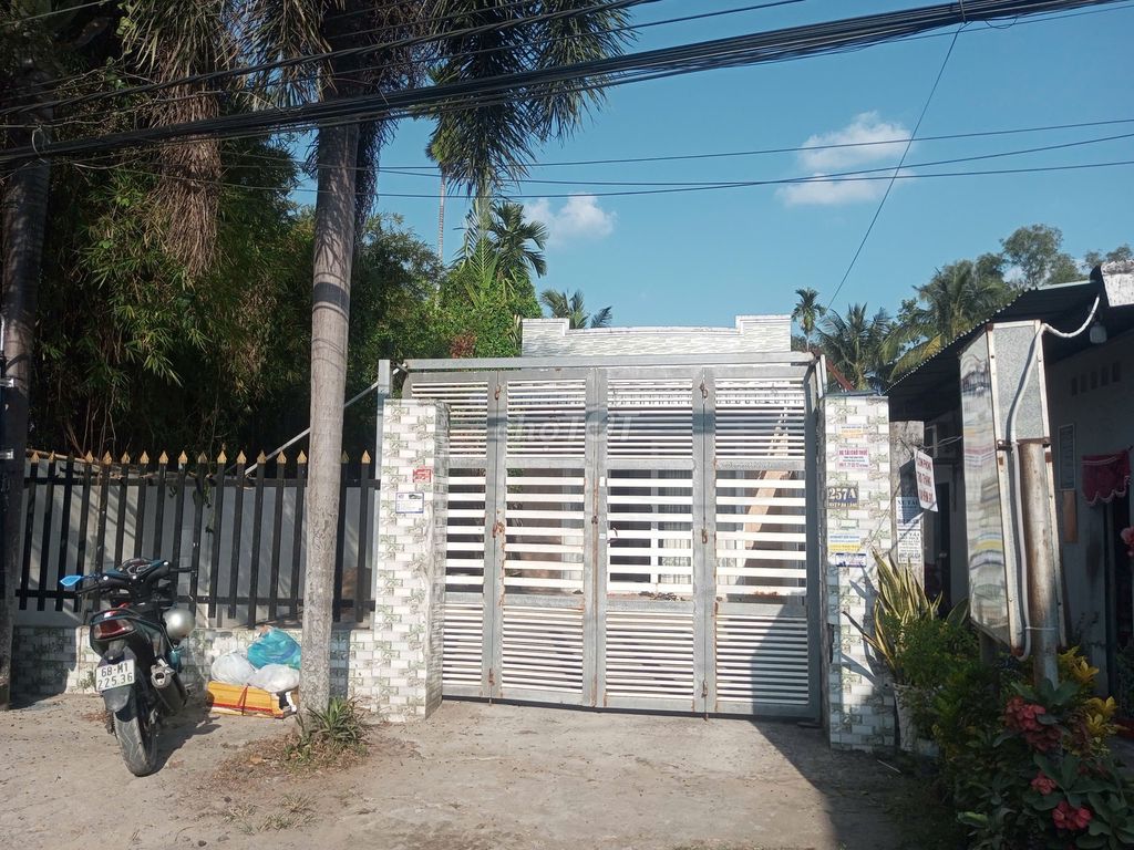 Nhà mặt tiền trệt. Mua bán nhà ở tại Quận Cái Răng Cần Thơ được đăng bởi Hà Phan Bảo Ngọc hình 2