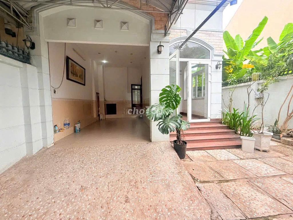 Вилла KDC Khang Dien в аренду 200 м2, цена 25 тр/месяц