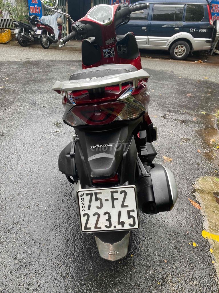 SH xe chạy còn mới leng keng , biển xố rất đẹp. Mua bán Xe máy tại Thành phố Huế Thừa Thiên Huế được đăng bởi Lành hình 2