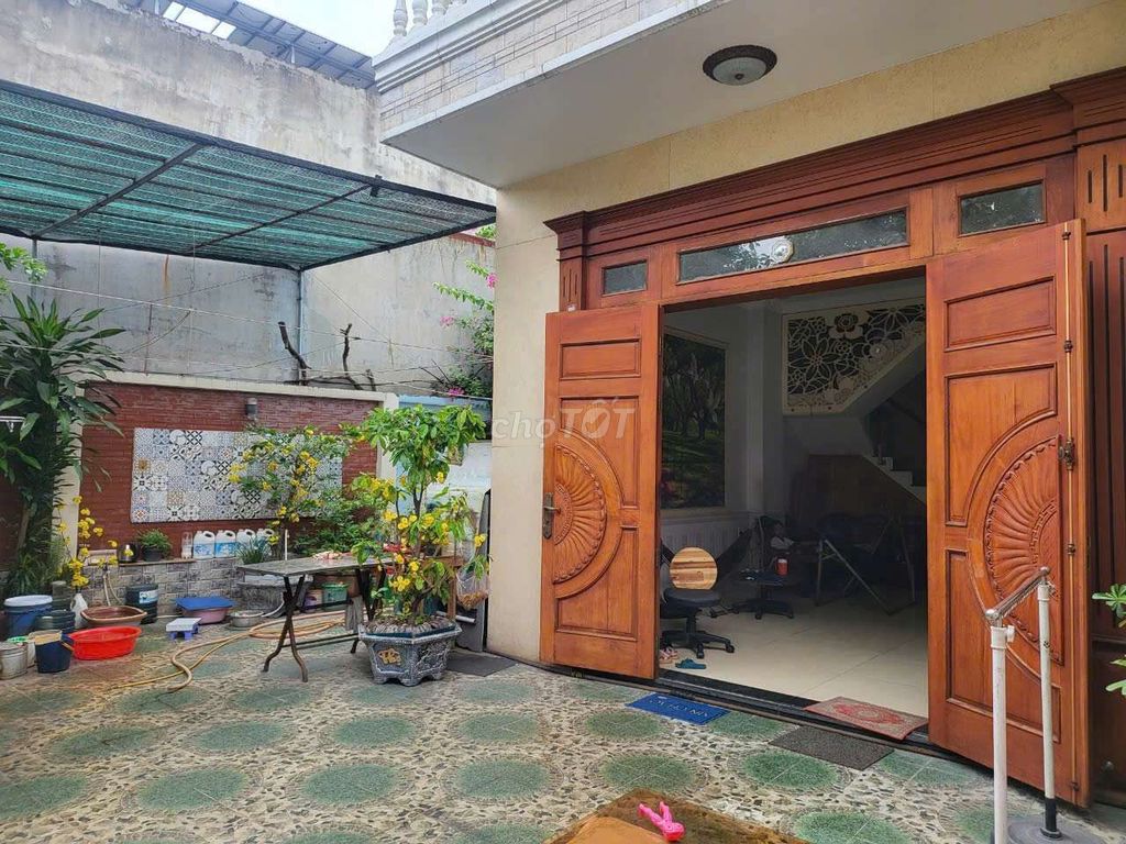 Nhà 1/Lê Thị Kim-Xuân Thới Đông-Hóc Môn.Dt 9x26~180m2~3 tấm~6,5ty