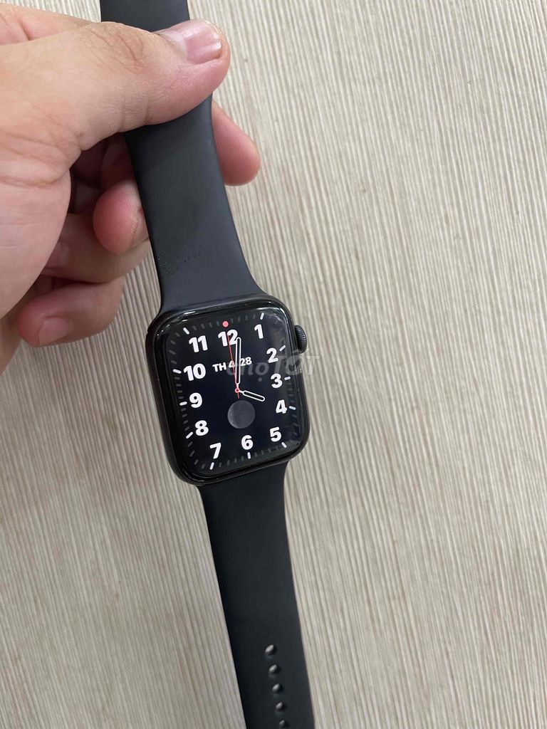 Apple Watch Series 5 44mm gps Đen đẹp