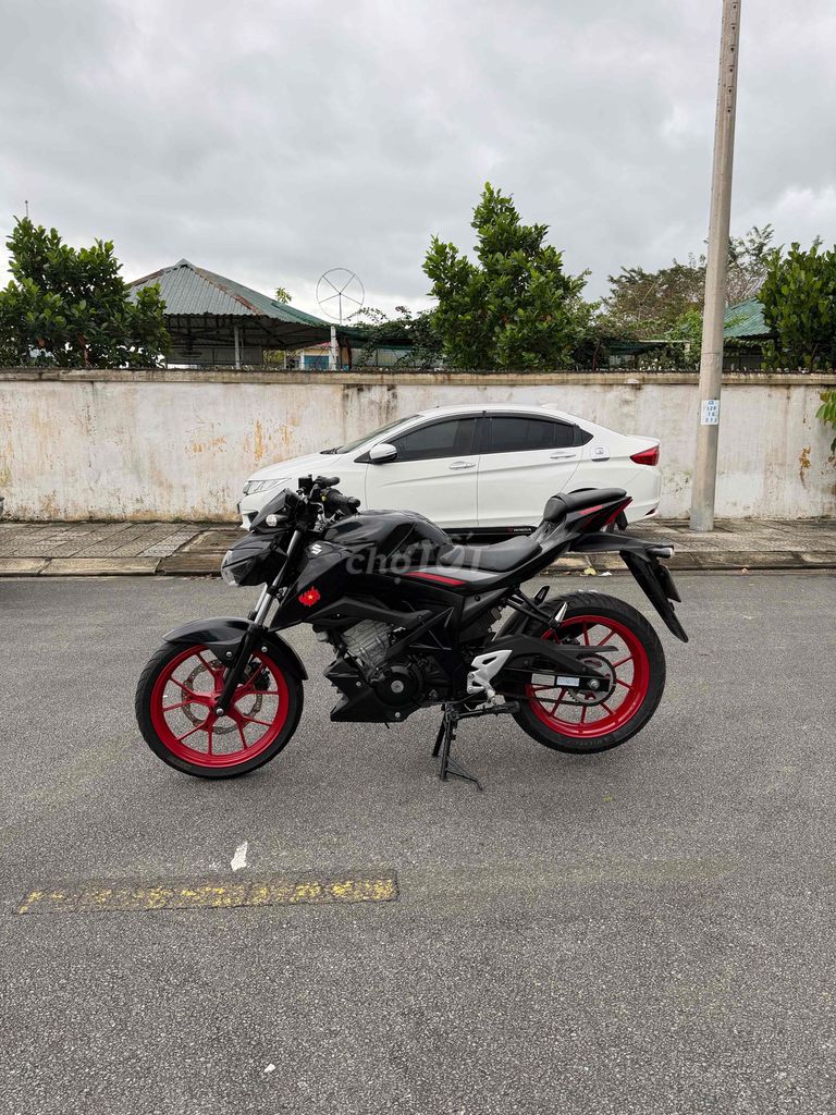 Suzuki Gsx 150s Đen Đã qua sử dụng. Mua bán Xe máy tại Quận Thanh Khê Đà Nẵng được đăng bởi Ku Tý hình 2