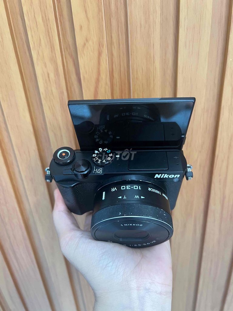 Máy ảnh Nikon J5 Đen. Mua bán Máy ảnh, Máy quay tại Quận Gò Vấp Tp Hồ Chí Minh được đăng bởi Long Pham hình 1