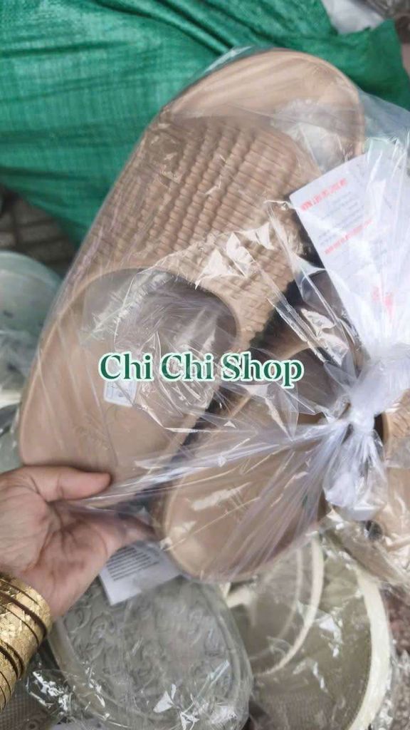 50 Dép Tipono nam nữ . Mua bán Giày dép tại Huyện Cần Giuộc Long An được đăng bởi Chi Chi hình 1