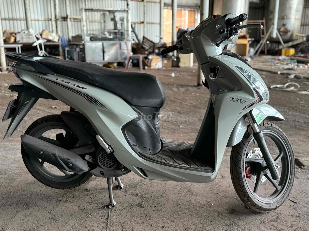 Honda Vision 2024 Большие колеса спецверсия Серый асфальт