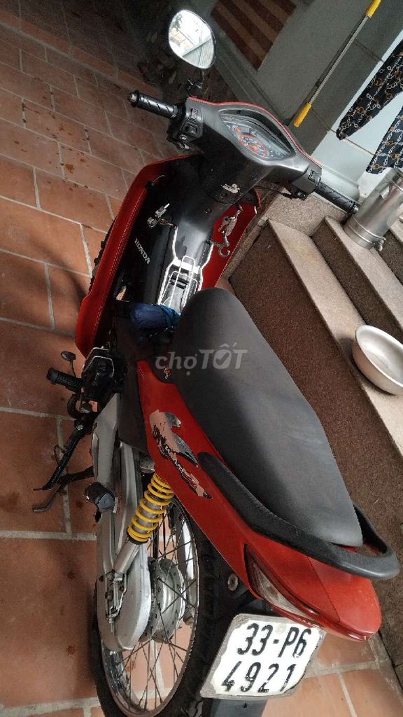 Xe số Honda Wave 100 màu đỏ đã qua sử dụng. Mua bán Xe máy tại Huyện Thanh Trì Hà Nội được đăng bởi Quốc Hiệu hình 4