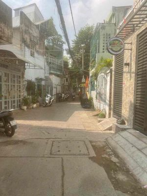 Bán nhà nát nơ trang long p13 bình thạnh. Mua bán nhà ở tại Quận Bình Thạnh Tp Hồ Chí Minh được đăng bởi Hằng 