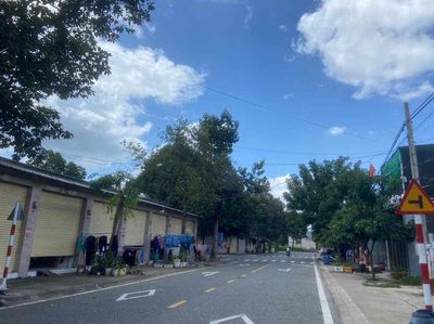 Chính chủ gửi Bán 100m2 Đất full thổ cư, Đất gần Chợ, vị trí kinh doan. Mua bán đất tại Thành phố Thủ Dầu Một Bình Dương được đăng bởi Hồ Đức Tuyến