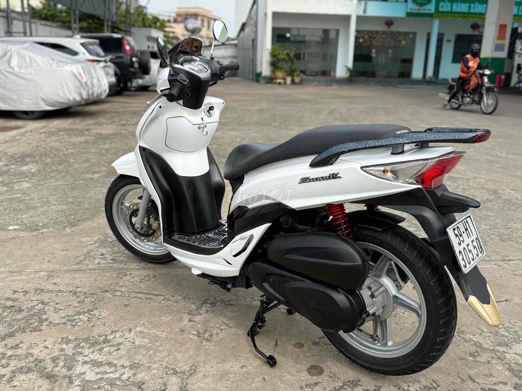 [MUA XE NÀY ĐI TẾT] 👉SYM Shark màu Trắng DÁNG SHi🥦. Mua bán Xe máy tại Quận Bình Tân Tp Hồ Chí Minh được đăng bởi BÙI TIẾN DŨNG hình 19