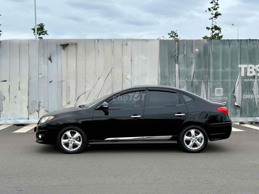 Hyundai Avante 2011 1.6 AT - 128000 km. Mua bán Ô tô tại Thành phố Dĩ An Bình Dương được đăng bởi Nguyễn Thành Công hình 7