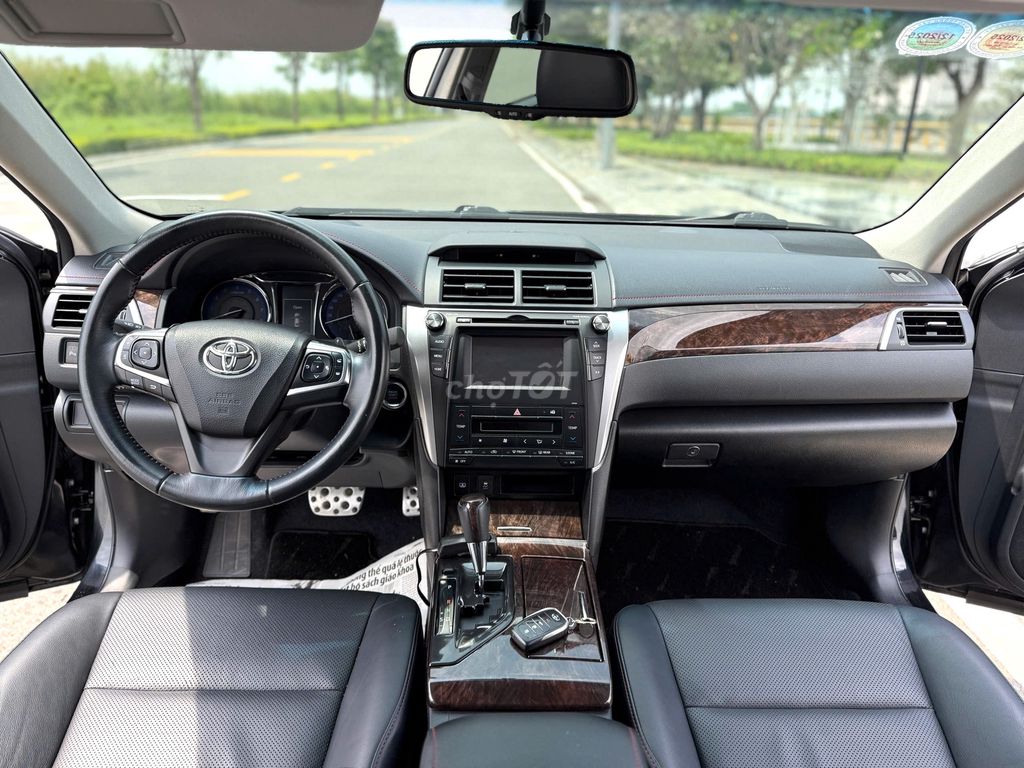 TOYOTA CAMRY 2.5Q. Mua bán Ô tô tại Thành phố Thủ Đức Tp Hồ Chí Minh được đăng bởi Thành hình 5