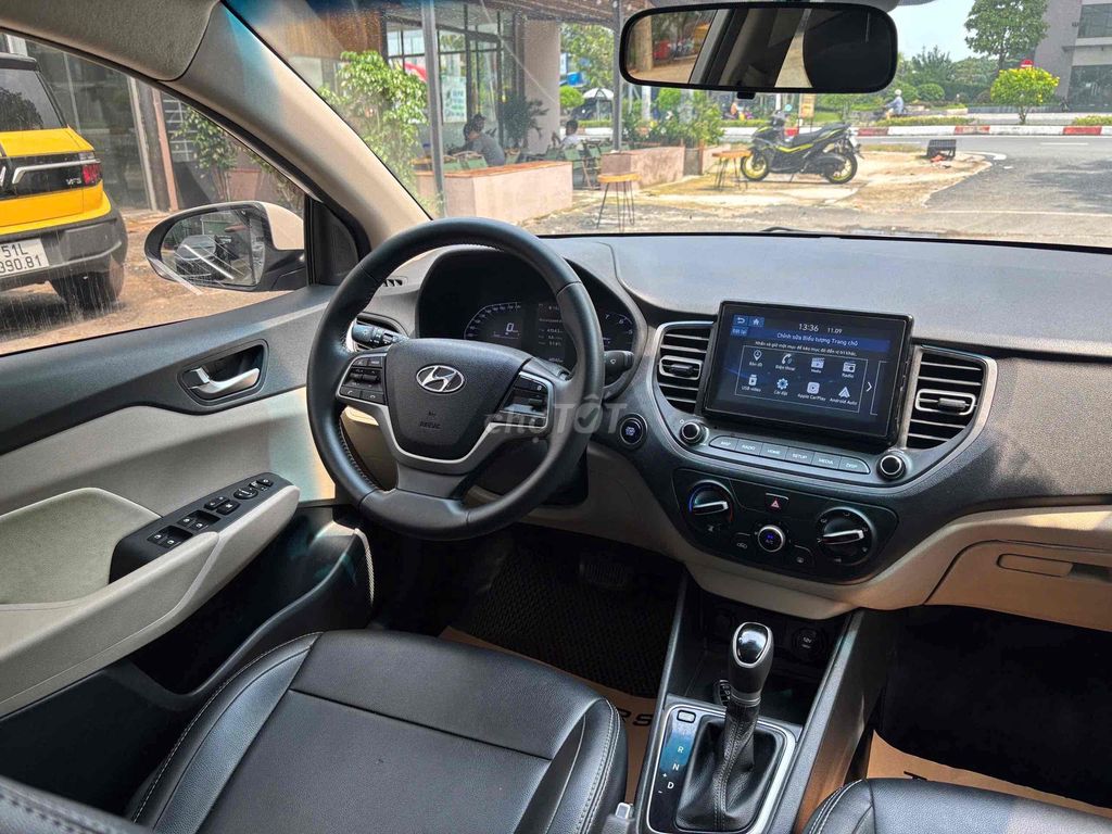 Hyundai Accent 1.4AT - 48.000km. Mua bán Ô tô tại Quận 8 Tp Hồ Chí Minh được đăng bởi Cửa hàng ô tô cũ TRUST CARS hình 10