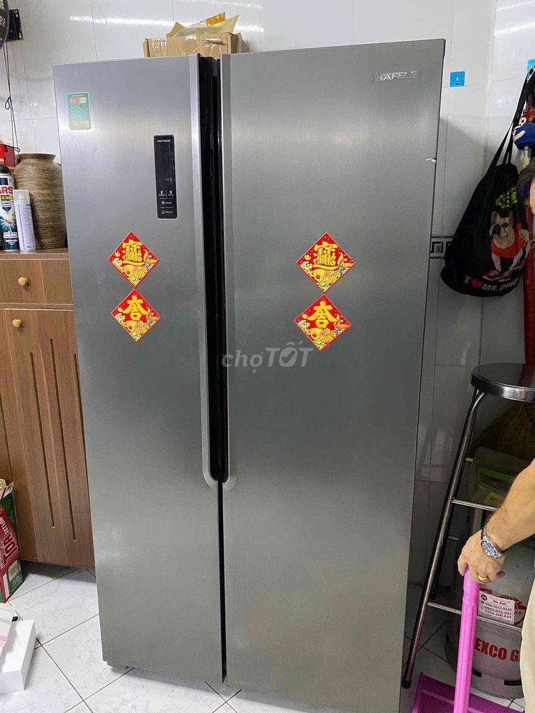 Tủ lạnh Hafele Bạc Cần sửa lốc máy. Mua bán Tủ lạnh tại Quận 8 Tp Hồ Chí Minh được đăng bởi Hoàng Trần Bảo Trân hình 1
