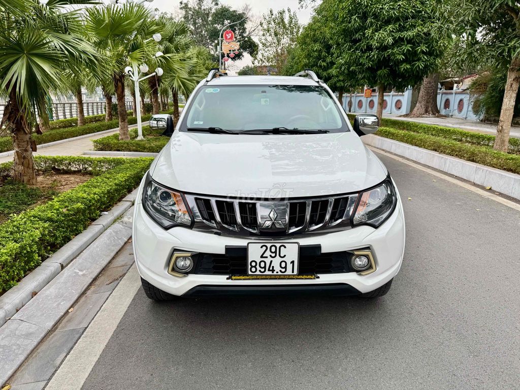 Mitsubishi Triton 2017 4x2 AT - 120000 km