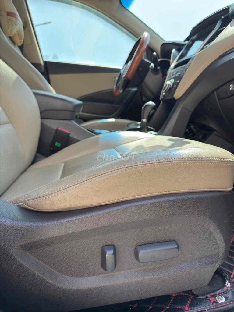 Hyundai Santa Fe 2018 2.4 AT 2WD - 80000 km xe Đep. Mua bán Ô tô tại Thành phố Vũng Tàu Bà Rịa - Vũng Tàu được đăng bởi Hùng LUXURY 6789 UY Tín Tạo Nên Thương Hiệu hình 10