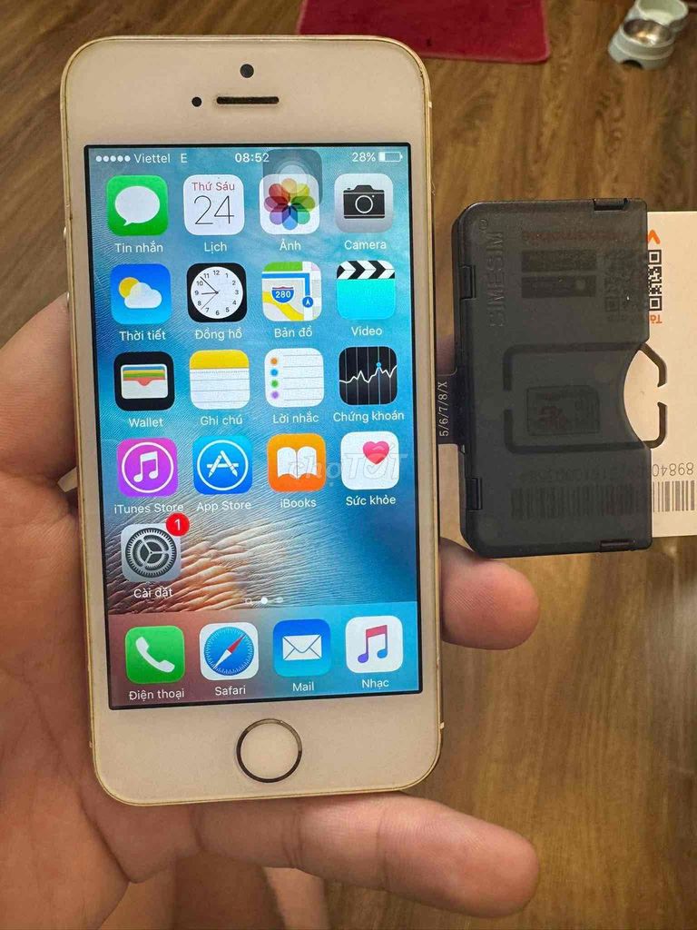 Apple iPhone 5s Vàng. Mua bán Điện thoại tại Quận Hoàng Mai Hà Nội được đăng bởi Đinh Thế Dũng hình 5