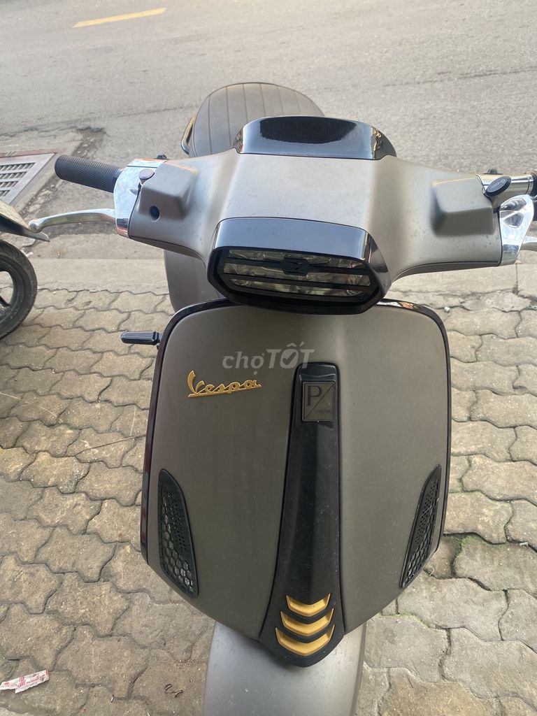 Piaggio Vespa Sprint Xám 35078 km. Mua bán Xe máy tại Thành phố Thủ Đức Tp Hồ Chí Minh được đăng bởi Tên chưa cung cấp hình 1