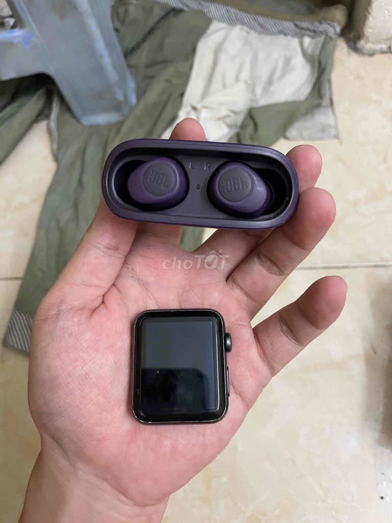 Tai nghe JBL hãng full kèm apple watch seri 3 44nm