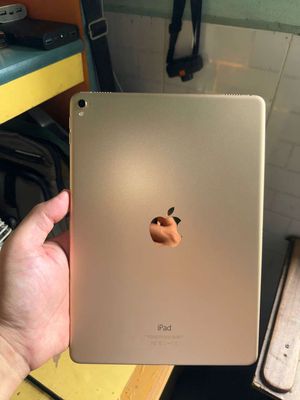 Ipad 9.7 pro mới zin ken. Mua bán Máy tính bảng tại Thị xã Tân Uyên Bình Dương được đăng bởi tâm