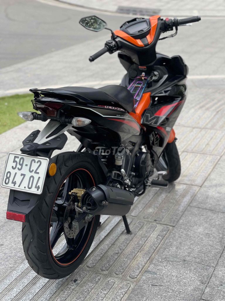 Возбудитель Yamaha 150 2019, черный, оранжевый