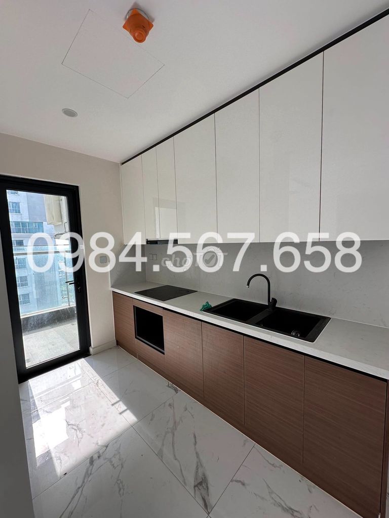 Угловая квартира в Sunshine City 97 м², 3 спальни, цена 9.35 млрд