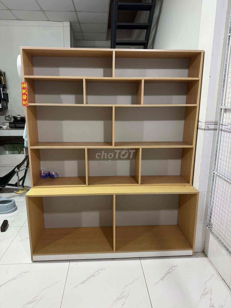 Tủ trưng bày sp 1m7x1m4. Mua bán Tủ, kệ gia đình tại Quận Bình Thuỷ Cần Thơ được đăng bởi 리옥방 hình 1