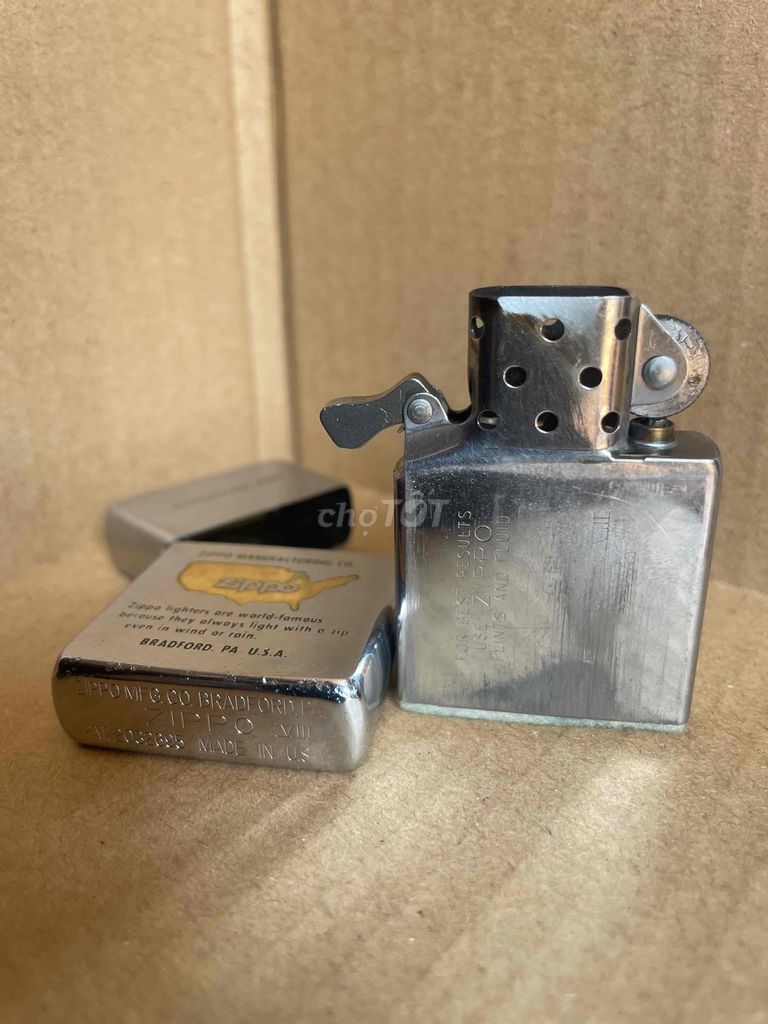 Zippo 1992 đã qua sử dụng (BAO SHIP)