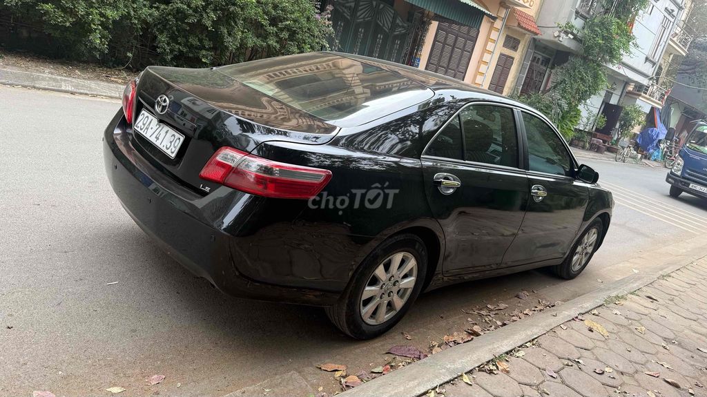 Toyota Camry LE 2007 Đen. Mua bán Ô tô tại Huyện Đông Anh Hà Nội được đăng bởi thành hải mua bán điện thoại cũ hình 4