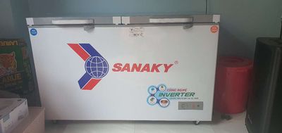 Tủ đông sanaky inverter tiết kiệm điện