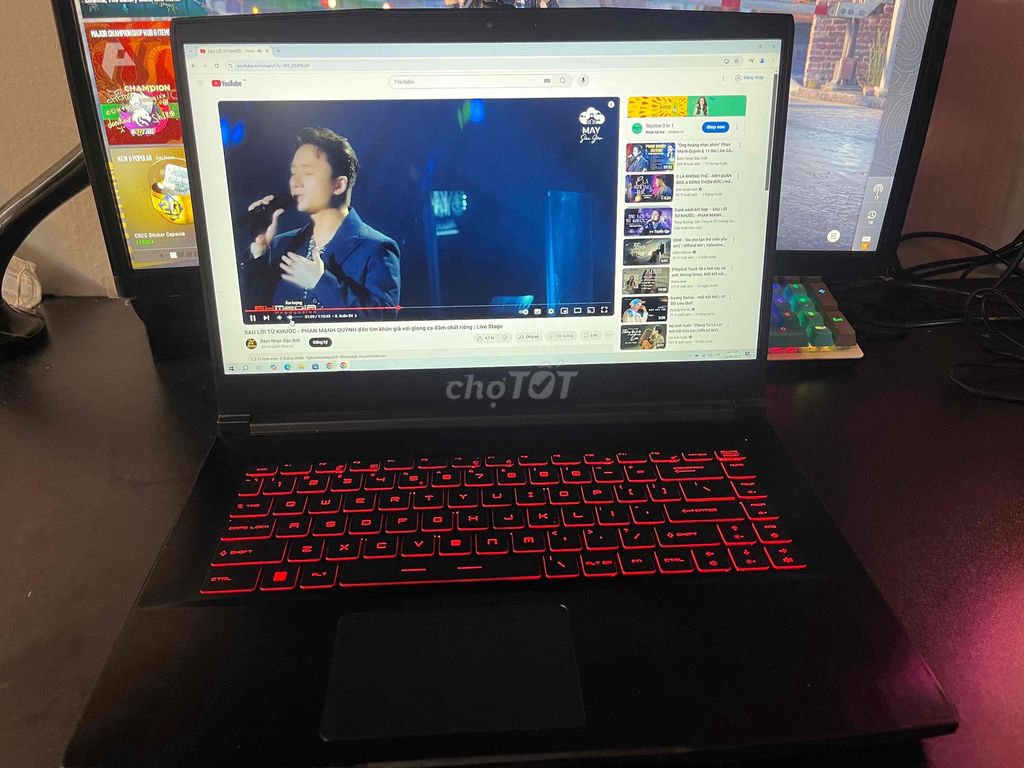 Msi pin khoẻ i7/vega 1650