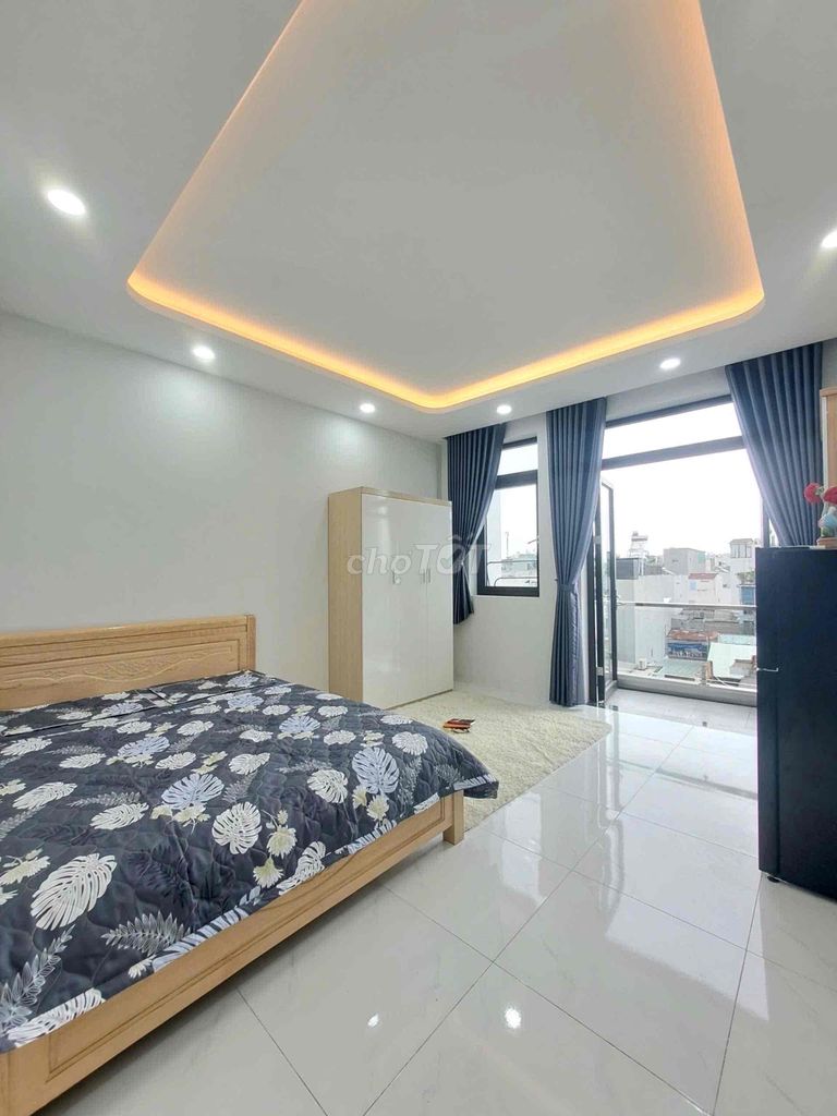 STUDIO BAN CÔNG 30m2 - FULL NỘI THẤT - GẦN ĐƯỜNG 3/2 Q10