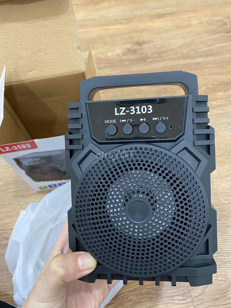 Thanh lý Loa bluetooth mới