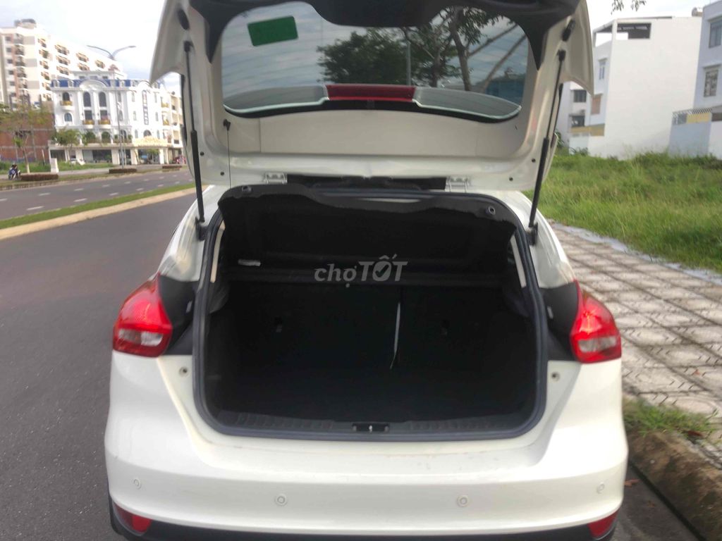 Ford Focus 2018 1.5L Ecoboost Trend Hatchback - 85. Mua bán Ô tô tại Thành phố Nha Trang Khánh Hòa được đăng bởi Ô TÔ KHÁNH HOÀ hình 6