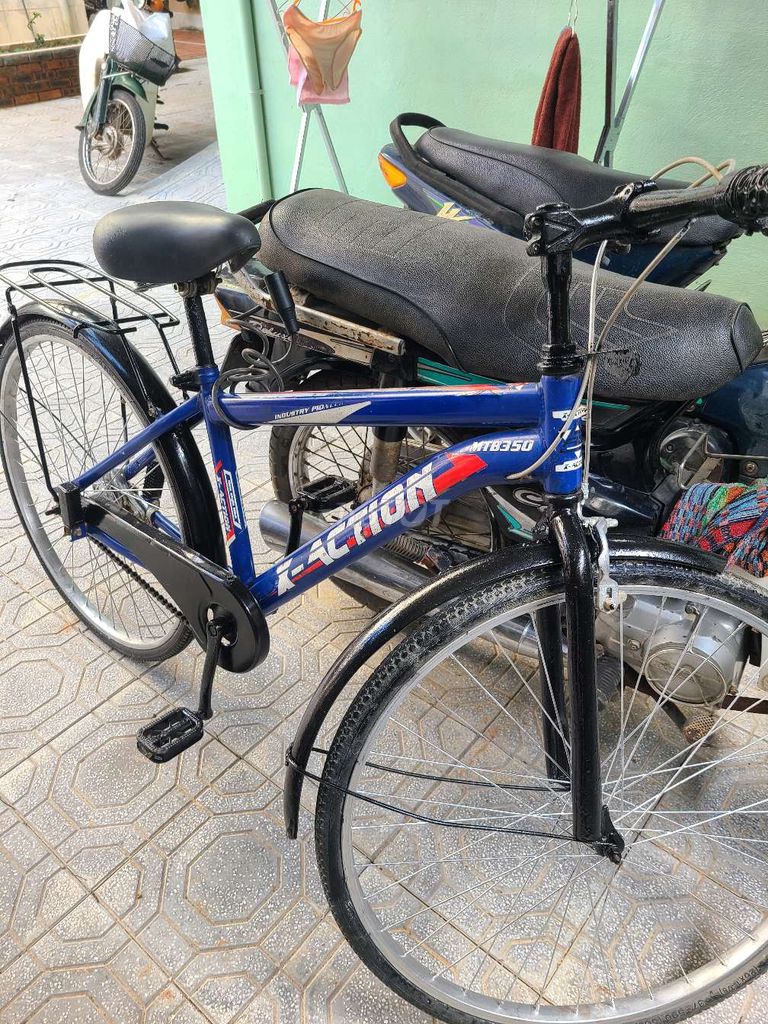 Xe đạp MTB350 Xanh dương Đã qua sử dụng. Mua bán Xe đạp tại Thành phố Huế Thừa Thiên Huế được đăng bởi Anh Hoà hình 1