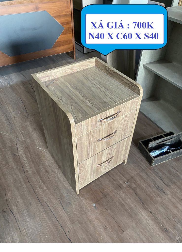 SALE TỦ ĐẦU GIƯỜNG VÁN GỖ 40X60X40CM CÓ 3 HỘC KÉO. Mua bán Tủ, kệ gia đình tại Quận Bình Thạnh Tp Hồ Chí Minh được đăng bởi Nội Thất Tủ Kệ Bàn Văn Phòng hình 1