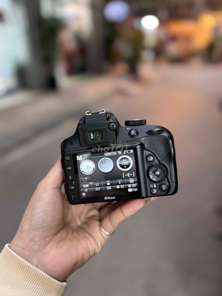 Máy ảnh Nikon D3300 Đen Đã sử dụng. Mua bán Máy ảnh, Máy quay tại Quận Đống Đa Hà Nội được đăng bởi Trương Đạt hình 1