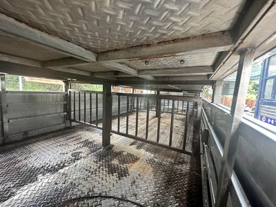 Xe ISUZU 5 tấn sản xuất 2010 màu trắng, có bản vẽ. Mua bán Xe tải, xe ben tại Huyện Trảng Bom Đồng Nai được đăng bởi An Thiên Phú