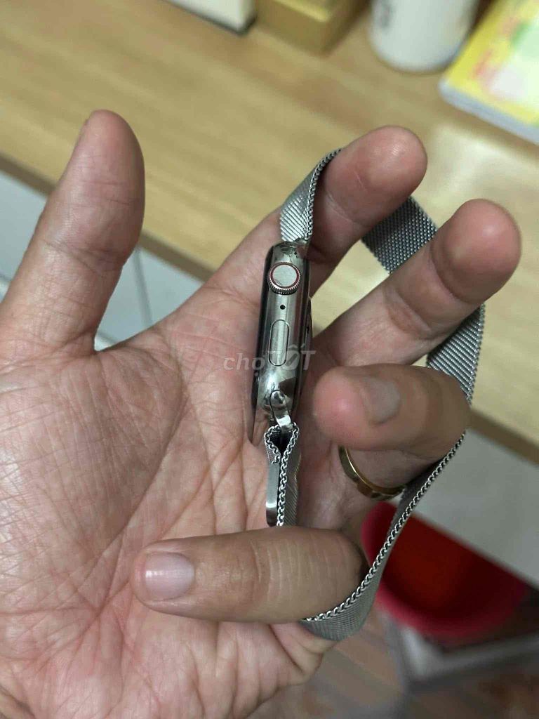 Applewatch Serj 4 thép 44mm