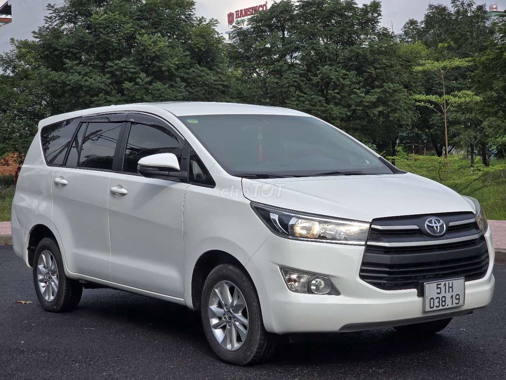 INNOVA 2.0E 2019 MT 105000 км гарантия 1 год