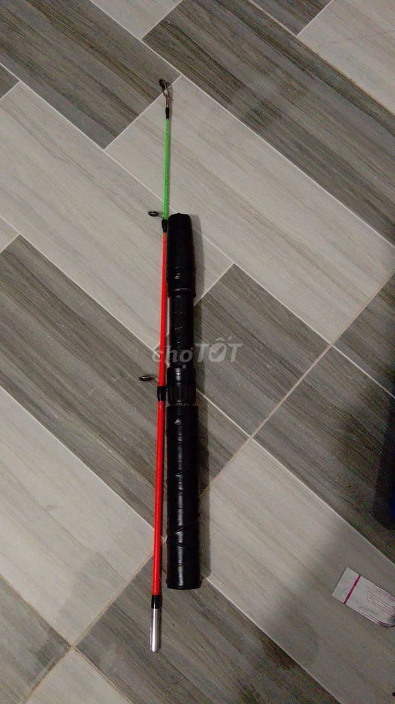 Cần câu cá Bền bỉ 10kg chống trượt 70cm. Mua bán Đồ thể thao, Dã ngoại tại Huyện Thạnh Hóa Long An được đăng bởi Quyen Le hình 1