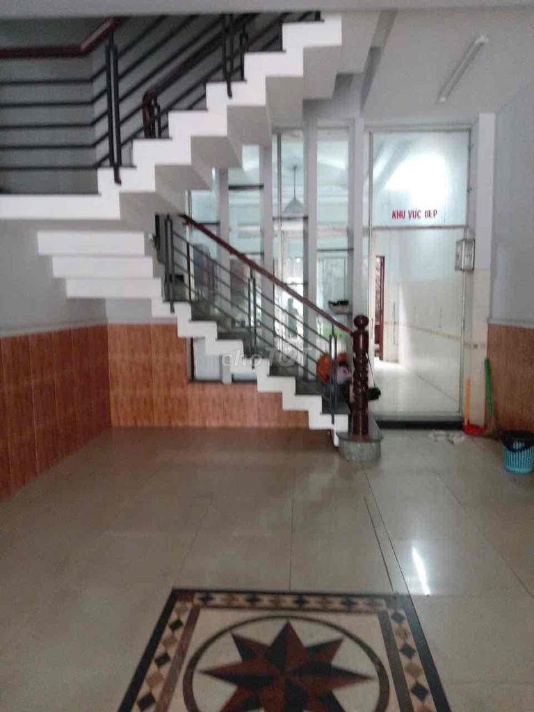 Аренда · 4 комн. · 80 м² · Quận Bình Tân, ул. Đường Trần Văn Giàu