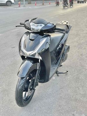SH 150 CBS màu đen đời 2018. Mua bán Xe máy tại Huyện Cần Đước Long An được đăng bởi Bao Binh